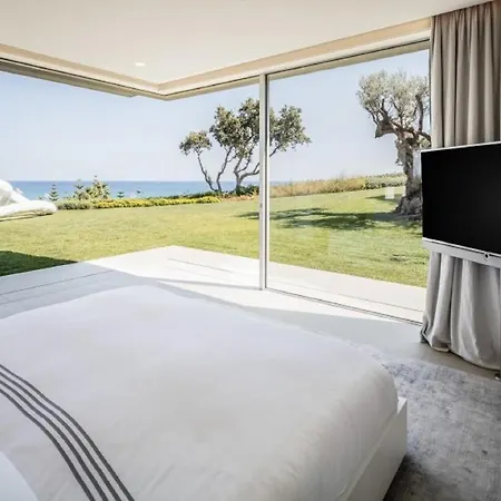 Villa Stunning Luxury With Six Bedrooms In Ramatuelle Near Saint-tropez Saint-Tropez