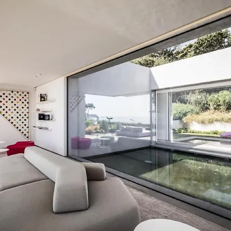 Stunning Luxury With Six Bedrooms In Ramatuelle Near Saint-tropez Villa